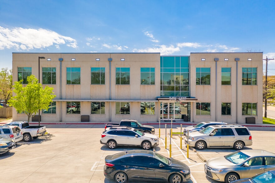 720 W 34th St, Austin, TX for lease - Building Photo - Image 2 of 5