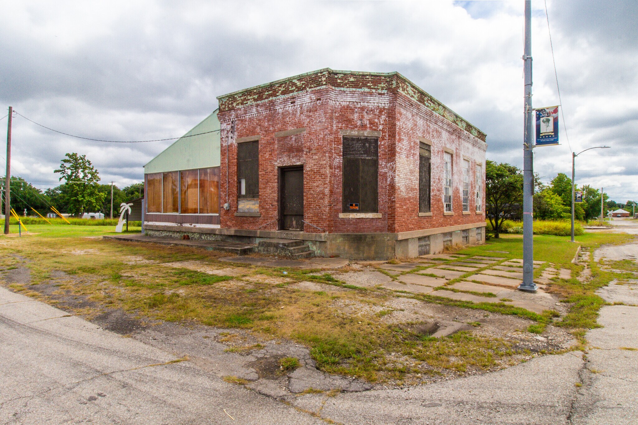 101 E 1st St, Moline, KS for sale Primary Photo- Image 1 of 1