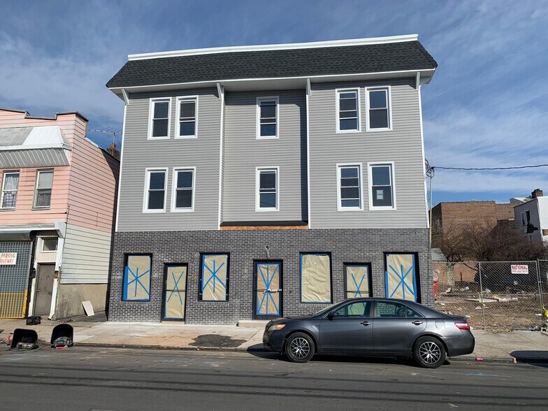 353 16th Ave, Irvington, NJ for sale - Primary Photo - Image 1 of 1