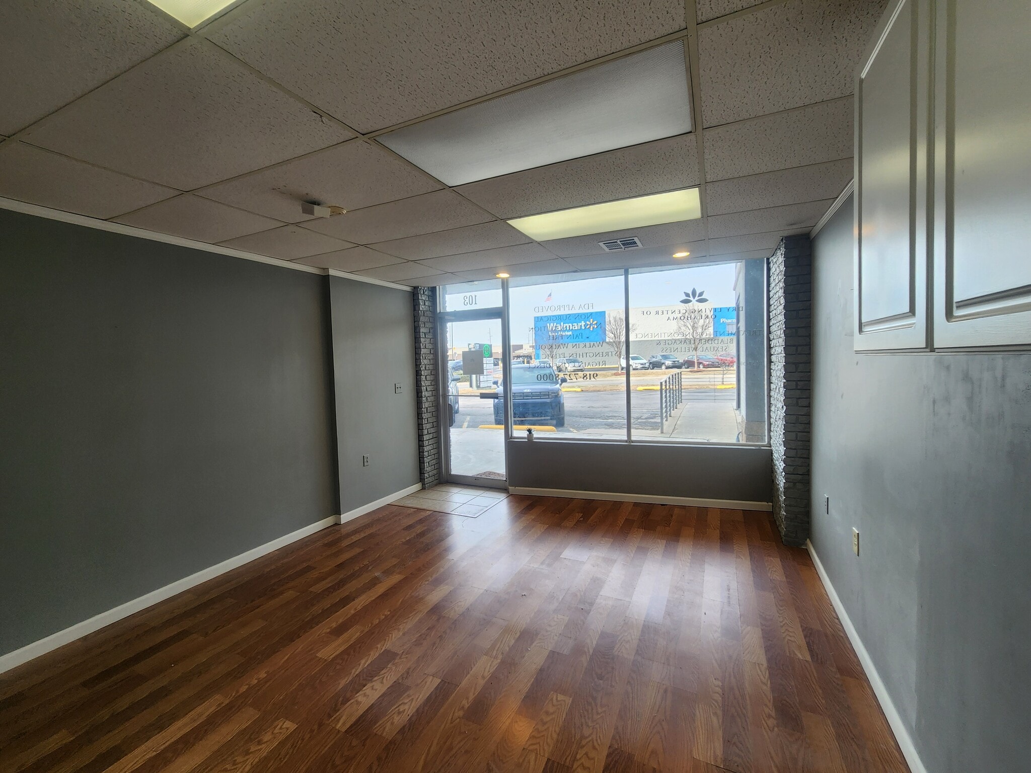 3336 E 32nd St, Tulsa, OK for lease Interior Photo- Image 1 of 5