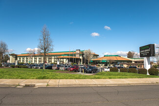 More details for 2300 Biddle Rd, Medford, OR - Hospitality for Sale