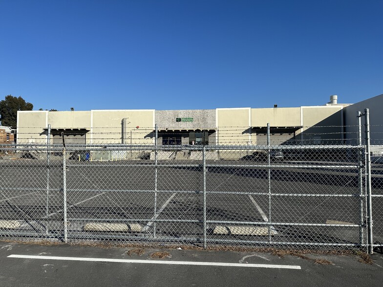 16000-16010 Phoebe Ave, La Mirada, CA for lease - Building Photo - Image 3 of 9