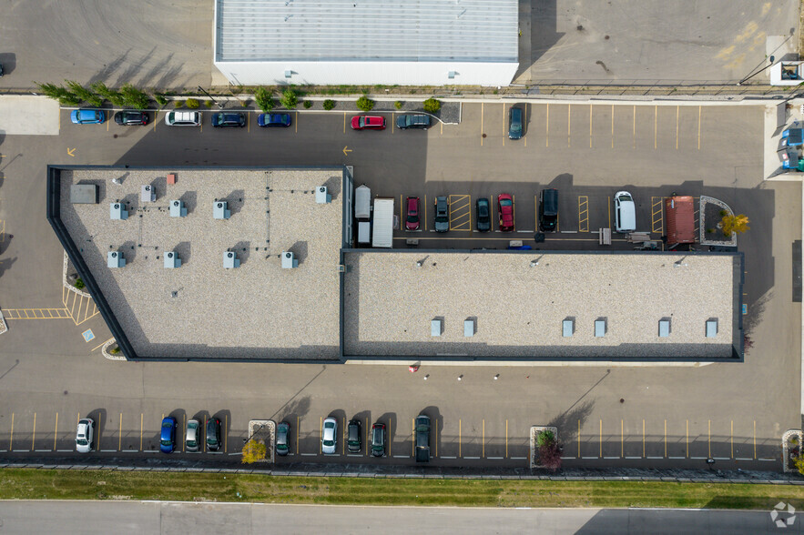 28 Gateway Dr NE, Airdrie, AB for lease - Aerial - Image 3 of 5