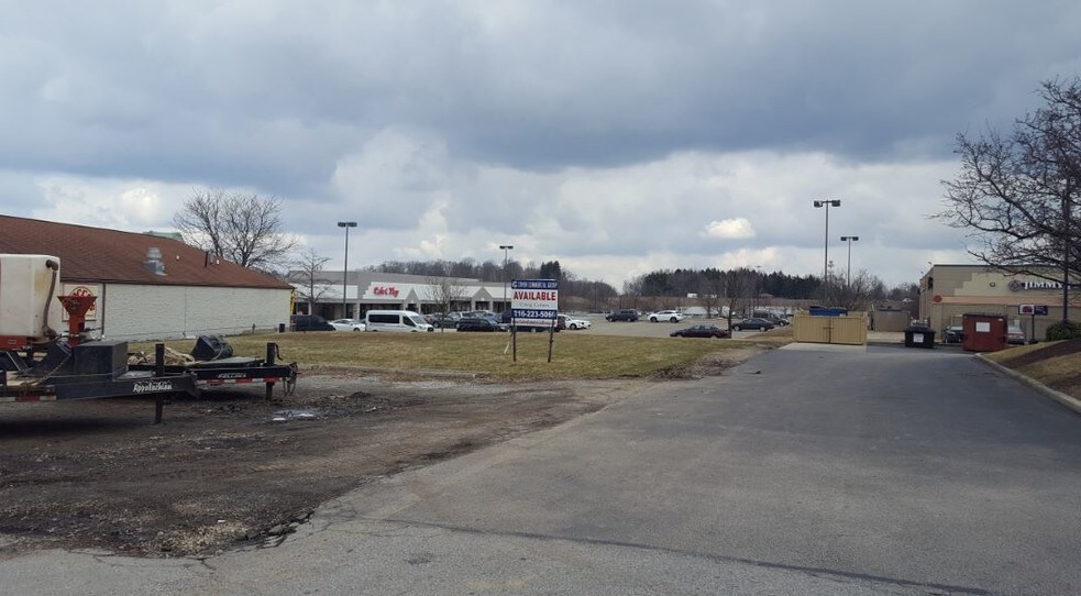 983 Graham Rd, Stow, OH 44224 for Lease