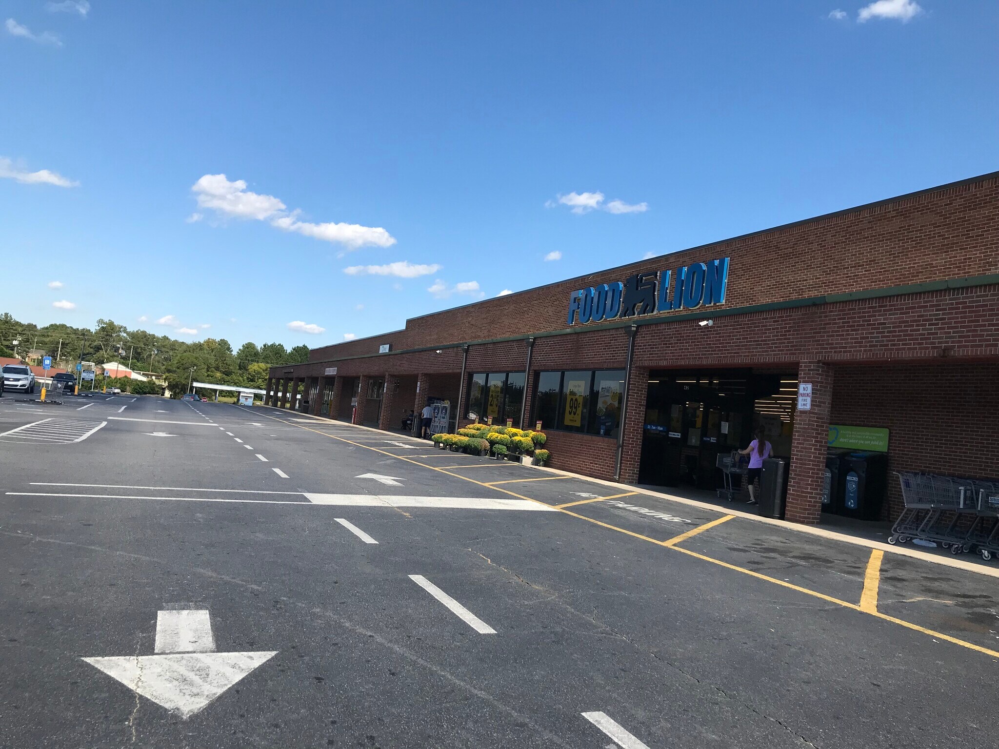 210 Progress Ave, Hawkinsville, GA 31036