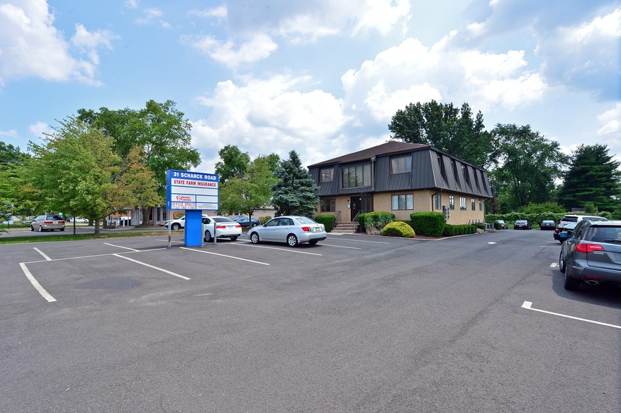 31 Schanck Rd, Freehold, NJ for lease - Primary Photo - Image 1 of 4