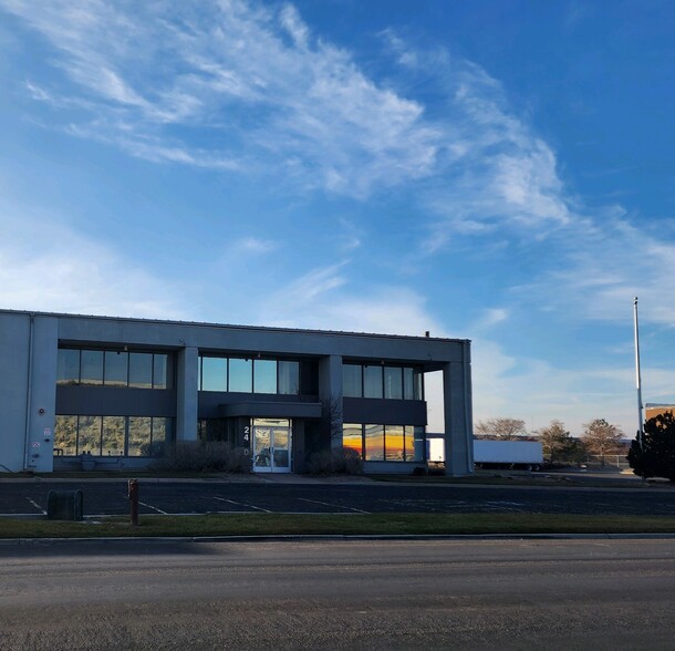 2400 S 600 W, Salt Lake City, UT for lease - Building Photo - Image 1 of 5