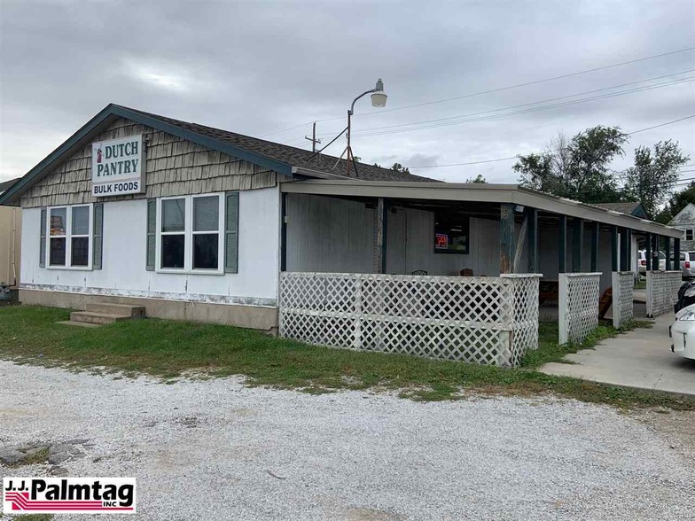 2402 J St, Auburn, NE for sale - Building Photo - Image 1 of 1