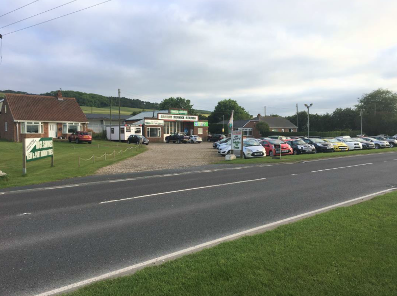 Ganton Service Station, Staxton for sale - Primary Photo - Image 1 of 3