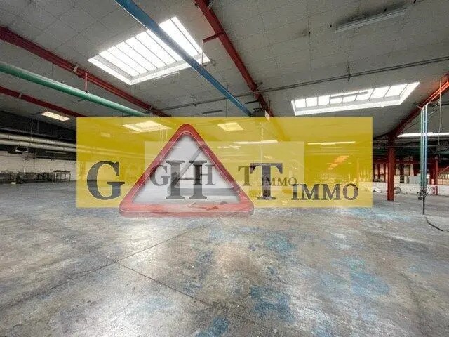 Office in Morangis for lease Building Photo- Image 1 of 11