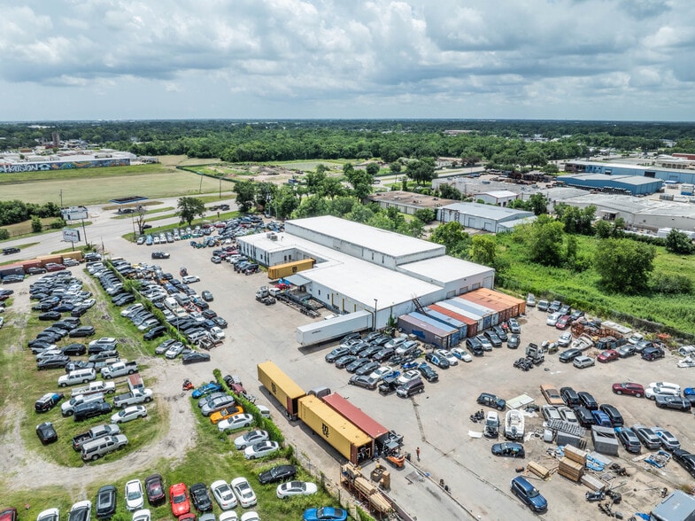 9122 Telephone Rd, Houston, TX for lease - Building Photo - Image 3 of 6