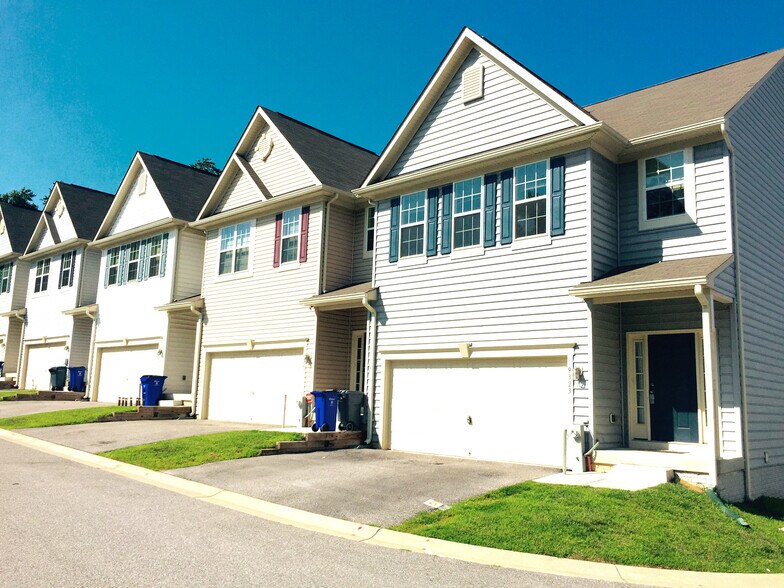 9881 Harmony Ln, Laurel, MD for sale - Primary Photo - Image 1 of 1