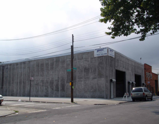 902 E 92nd St, Brooklyn, NY for lease - Building Photo - Image 1 of 2