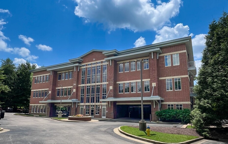 751 Cool Springs Blvd, Franklin, TN for lease - Building Photo - Image 1 of 9