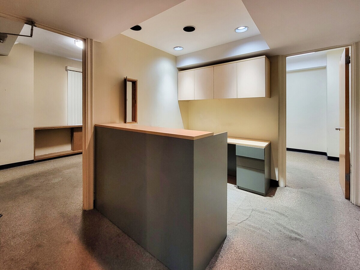 340 E 72nd St, New York, NY 10021 - Unit 1 -  - Interior Photo - Image 1 of 3