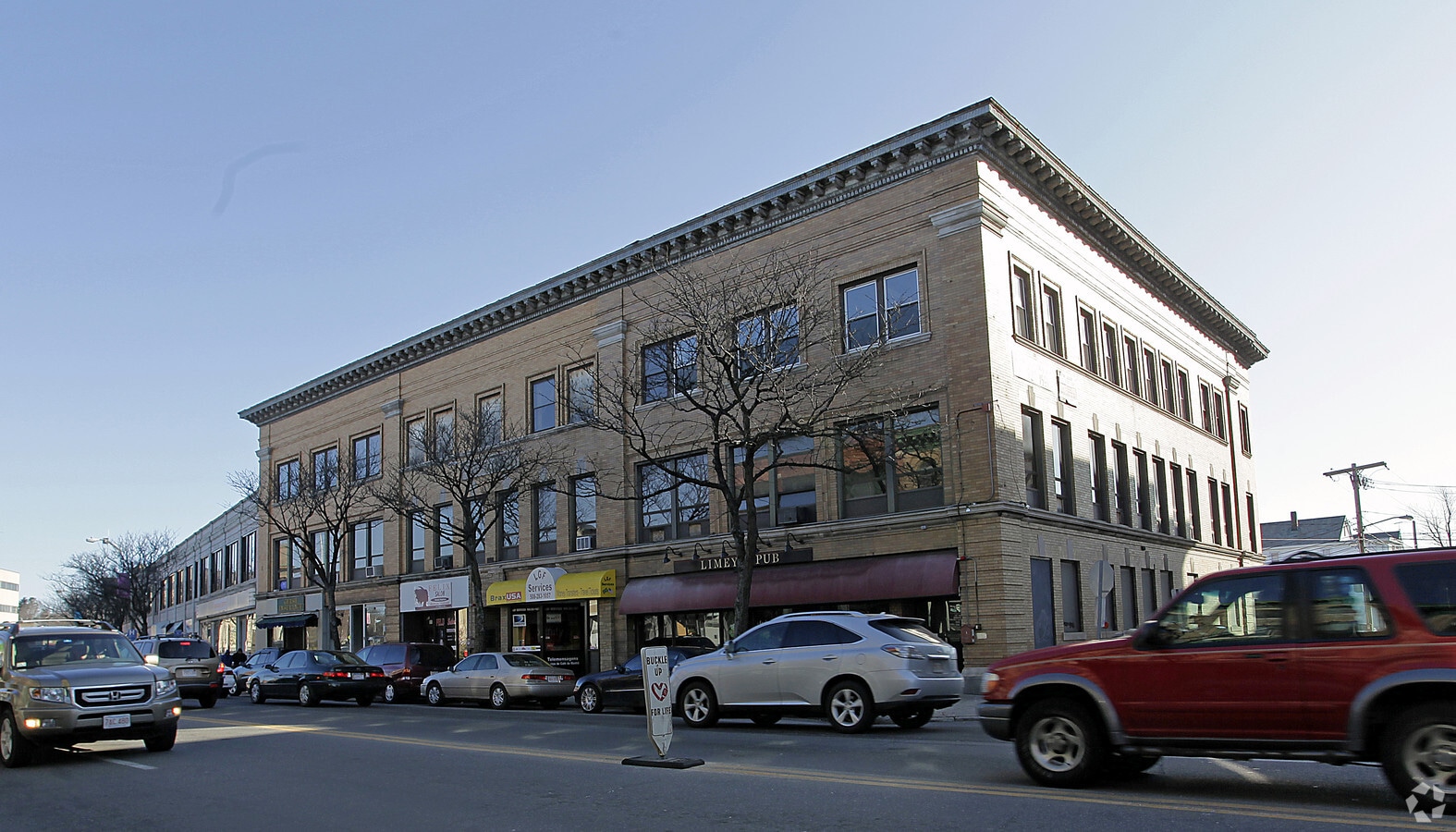 113 Concord St, Framingham, MA 01702