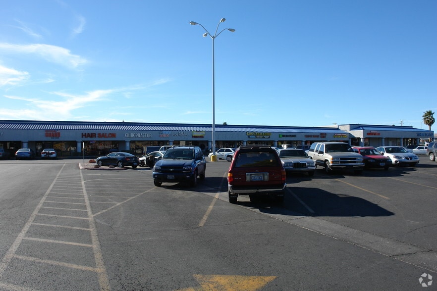 5001-5051 E Bonanza Rd, Las Vegas, NV for lease - Building Photo - Image 1 of 6