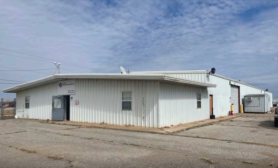 2259 County Street 2810, Chickasha, OK for sale - Primary Photo - Image 1 of 1