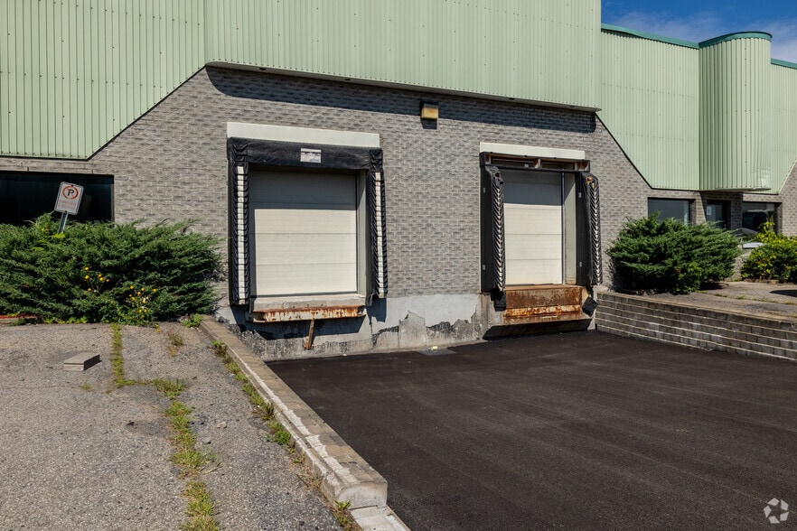 310 Industriel, St-Eustache, QC for lease - Building Photo - Image 2 of 4