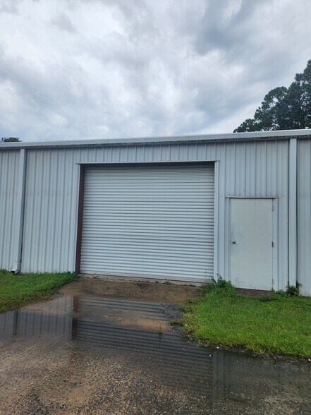 550 Young Ln, Brunswick, GA for lease - Primary Photo - Image 1 of 1