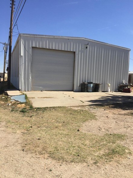 2008 Kermit Hwy Odessa Tx 79761 Light Distribution Property