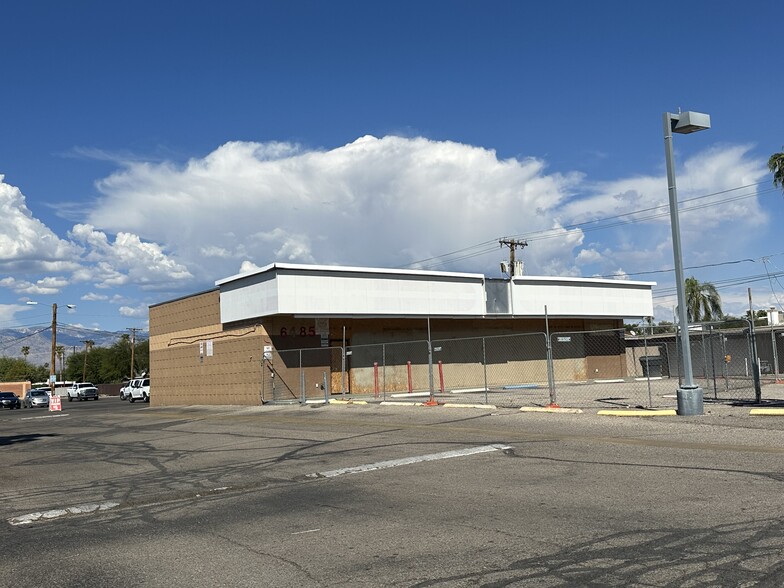 6485 E Golf Links Rd, Tucson, AZ for lease - Building Photo - Image 1 of 4