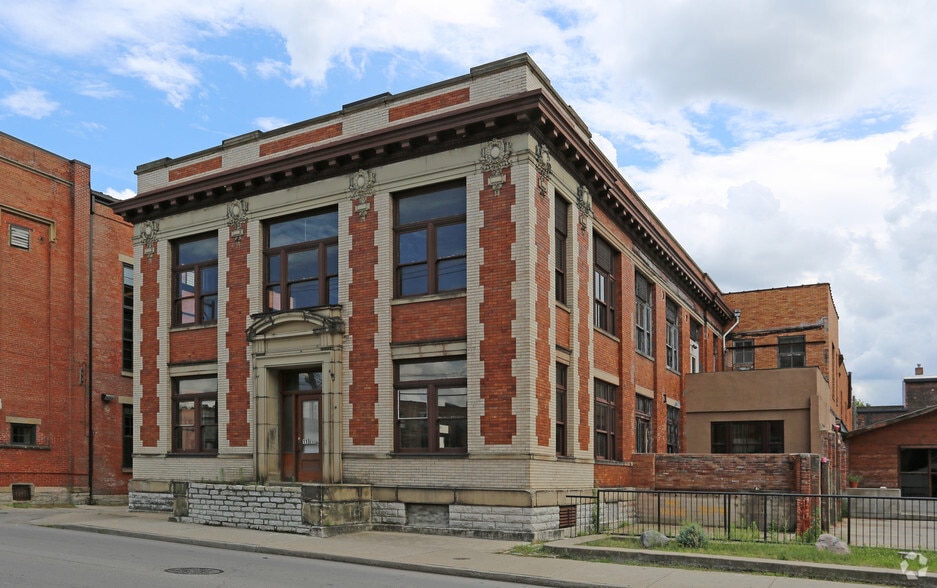 113 E 4th St, Covington, KY for sale - Primary Photo - Image 1 of 1