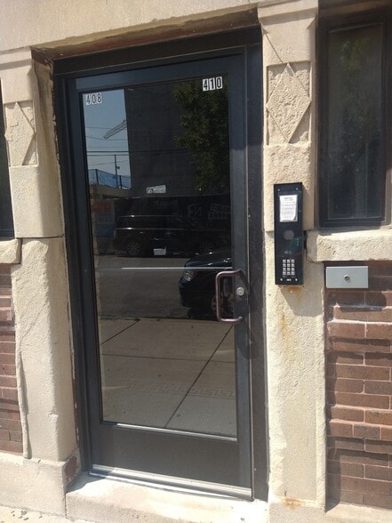 400 E 66th St, Chicago, IL for sale - Building Photo - Image 3 of 38