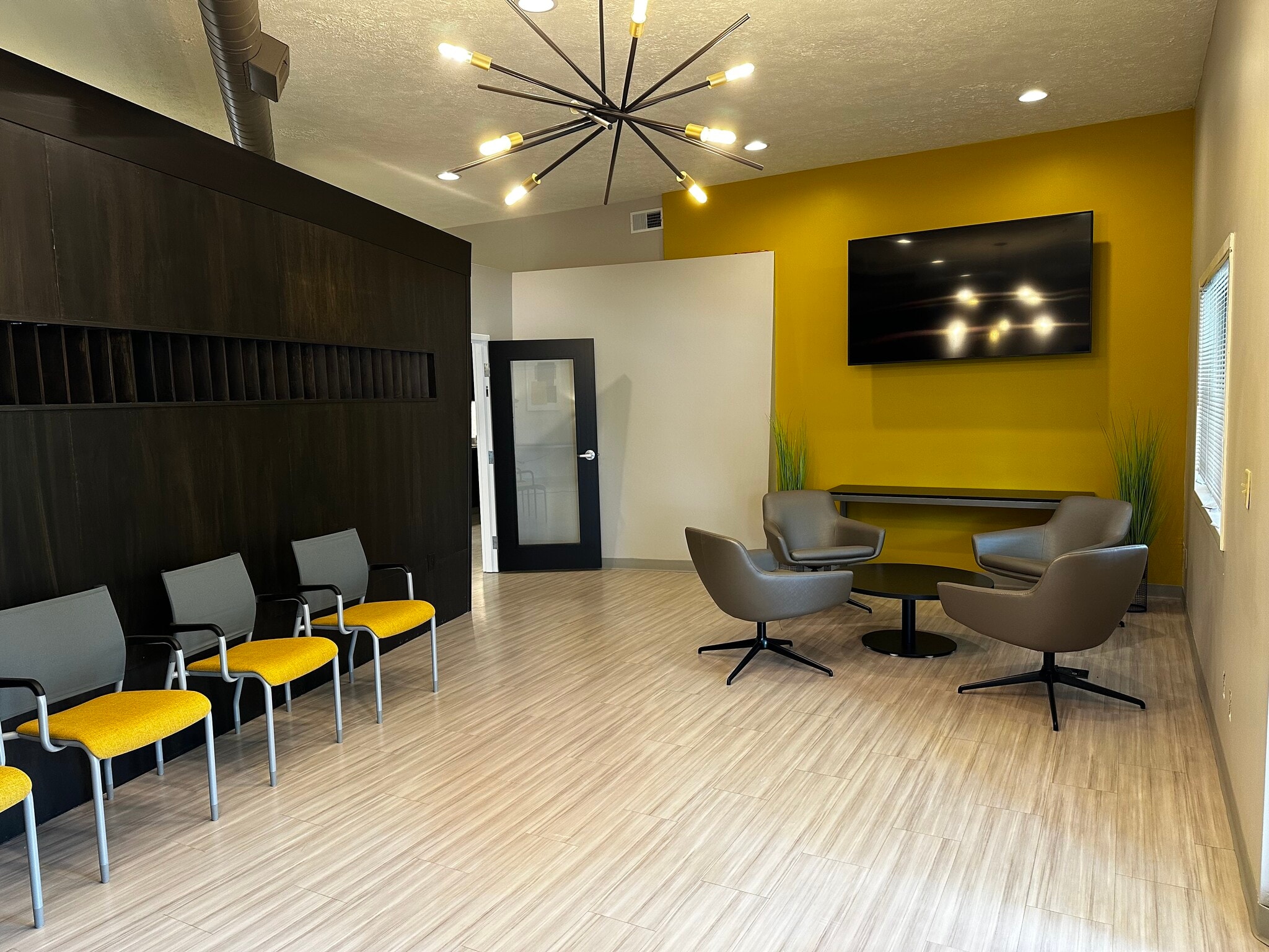 85-115 Executive Pky, Hudson, OH for lease Interior Photo- Image 1 of 5