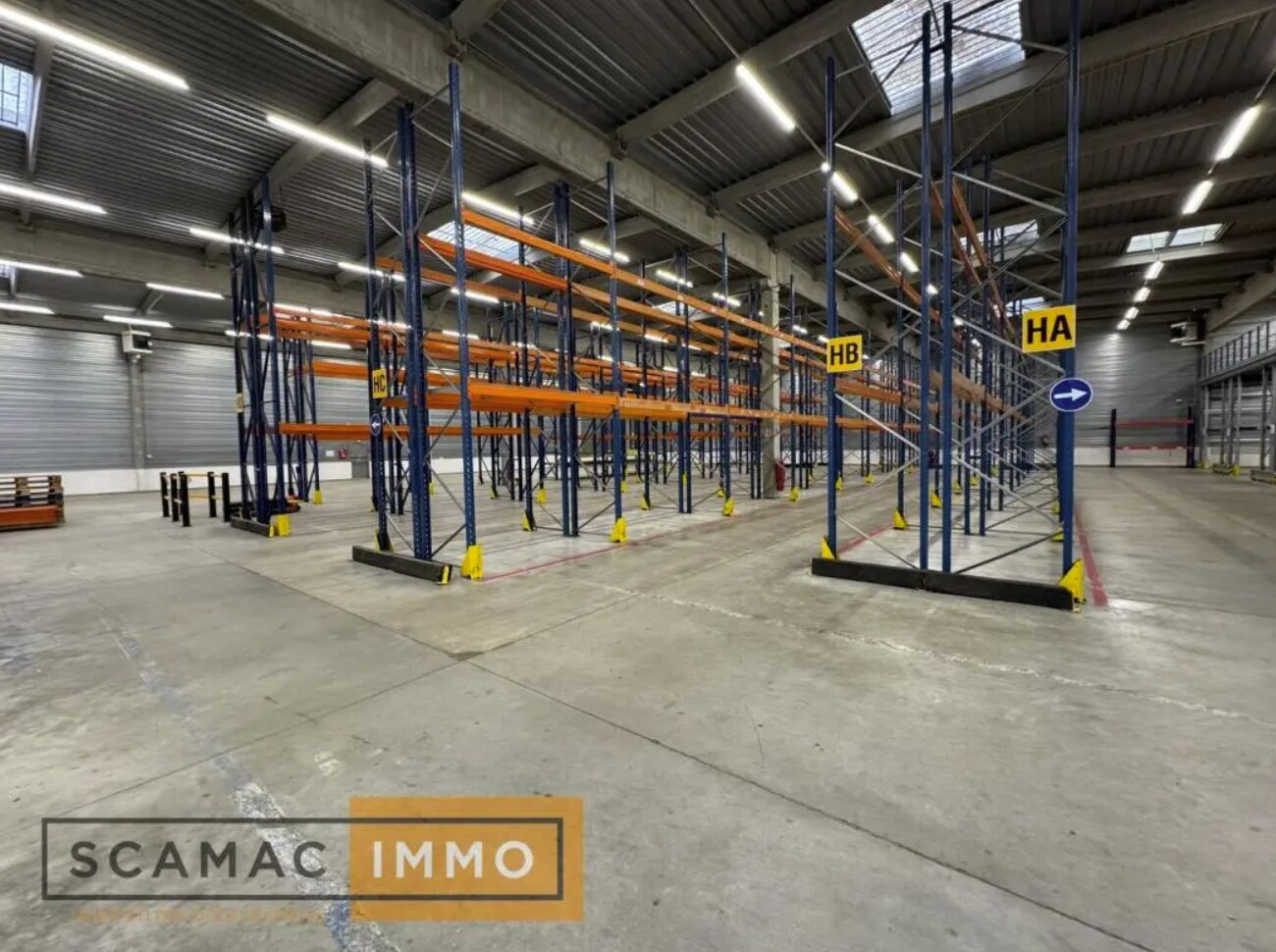 Flex in Lisses for lease Interior Photo- Image 1 of 6