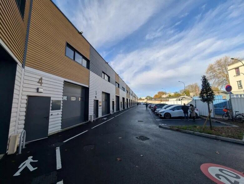 3-7 Rue Des Carrières, Épinay-sur-Seine for lease - Building Photo - Image 1 of 2