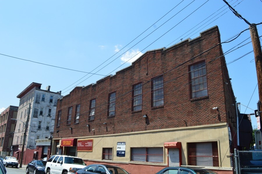 33 Herriot St, Yonkers, NY 10701 13,000 building plus 3500 land