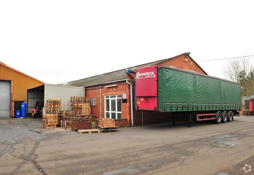 58-60 Arthur St, Redditch for lease - Building Photo - Image 2 of 7