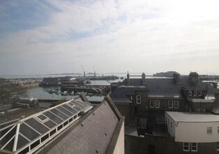 31-33 Le Pollet, Guernsey for lease Interior Photo- Image 1 of 5