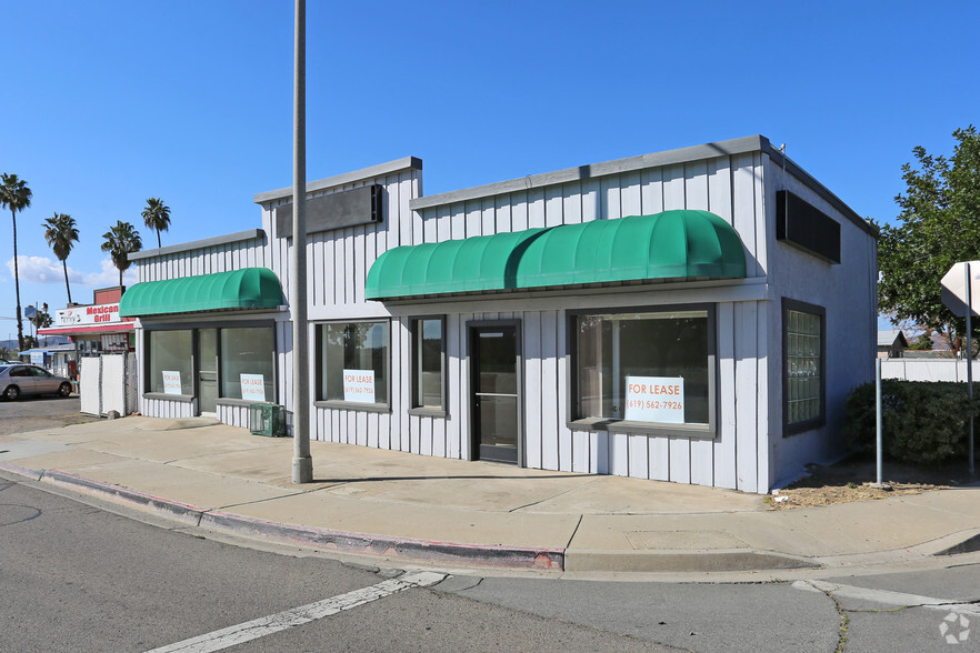 10330 Mission Gorge Rd, Santee, CA for lease - Building Photo - Image 2 of 20