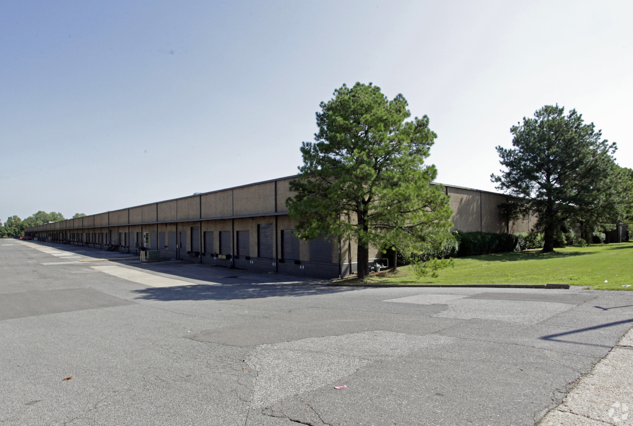 444 Winchester Rd, Memphis, TN for lease Primary Photo- Image 1 of 5