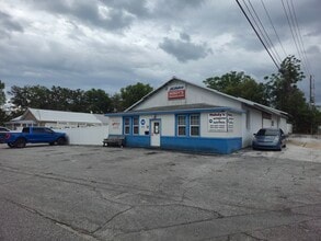 1310 E 1st Ave, Mount Dora, FL for lease Building Photo- Image 2 of 20