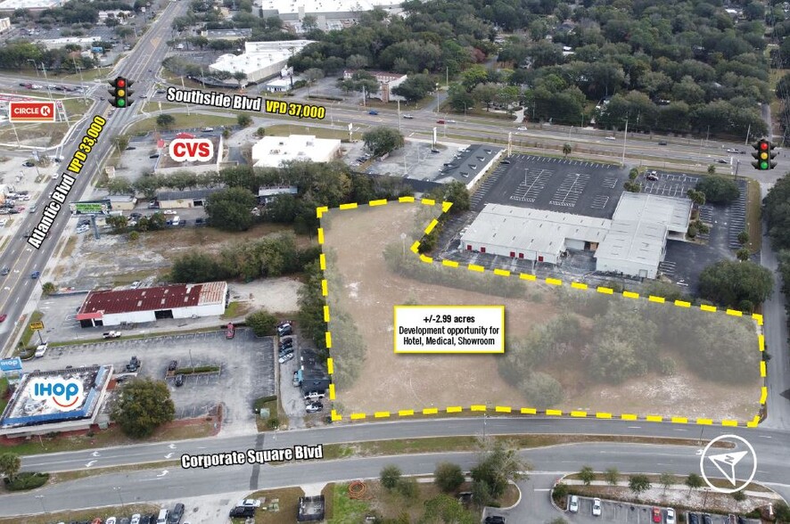 1750 Corporate Square Blvd, Jacksonville, FL for sale - Building Photo - Image 1 of 1