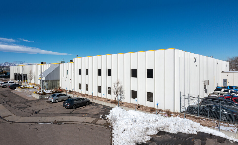 1351 W Stanford Ave, Englewood, CO for lease - Building Photo - Image 1 of 20