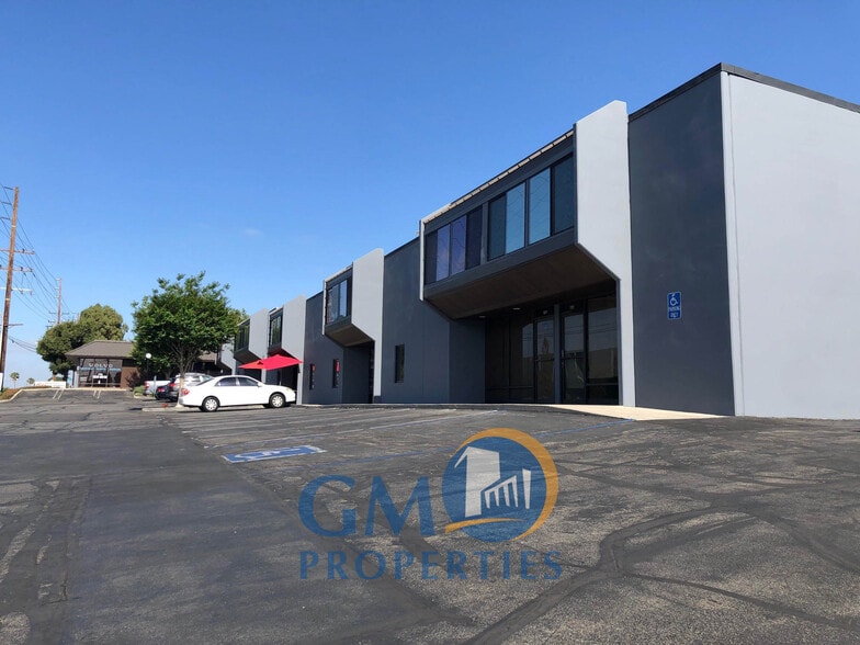 801-867 W Lambert Rd, Brea, CA for lease - Building Photo - Image 2 of 8