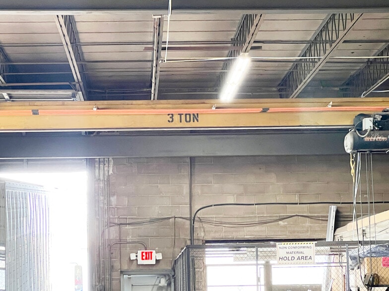 9225 Ivanhoe Ave, Schiller Park, IL for sale - Building Photo - Image 3 of 6