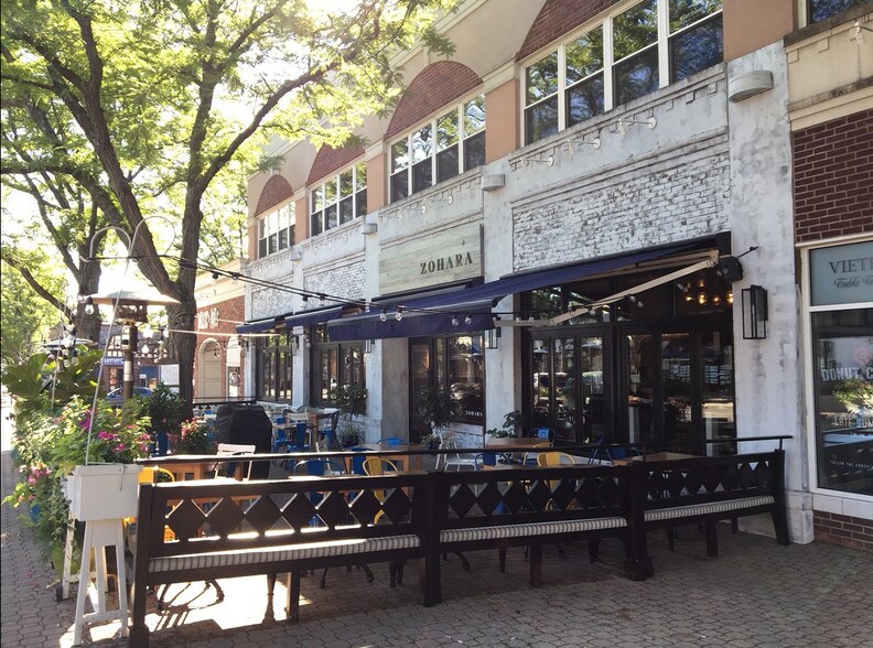 991993 Farmington Ave, West Hartford, CT 06107