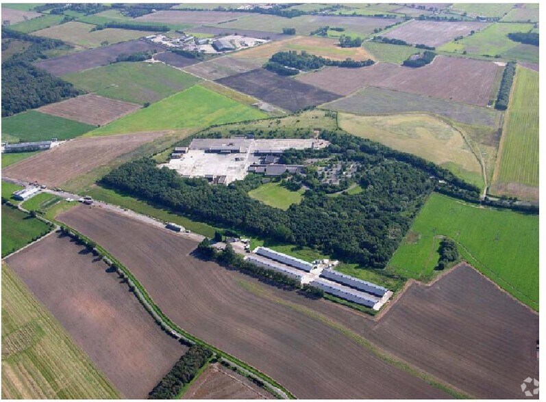 Selby Rd, Riccall for sale - Primary Photo - Image 1 of 1