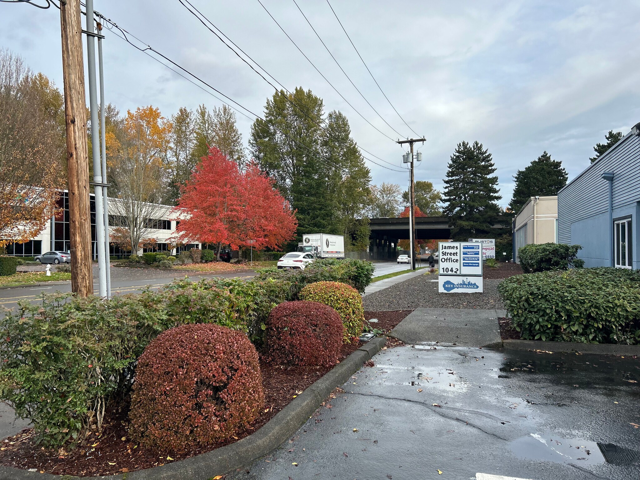 1042 W James St, Kent, WA for lease Building Photo- Image 1 of 6