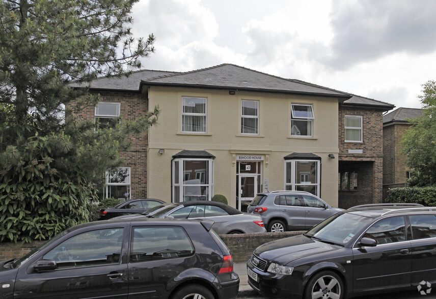 42 Lytton Rd, Barnet for sale - Primary Photo - Image 1 of 1