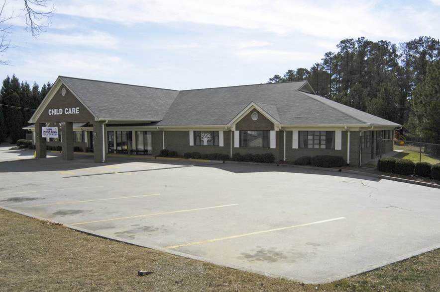 3650 Club Dr Lawrenceville Ga 30044 Discovery Point Child Care Loopnet Com
