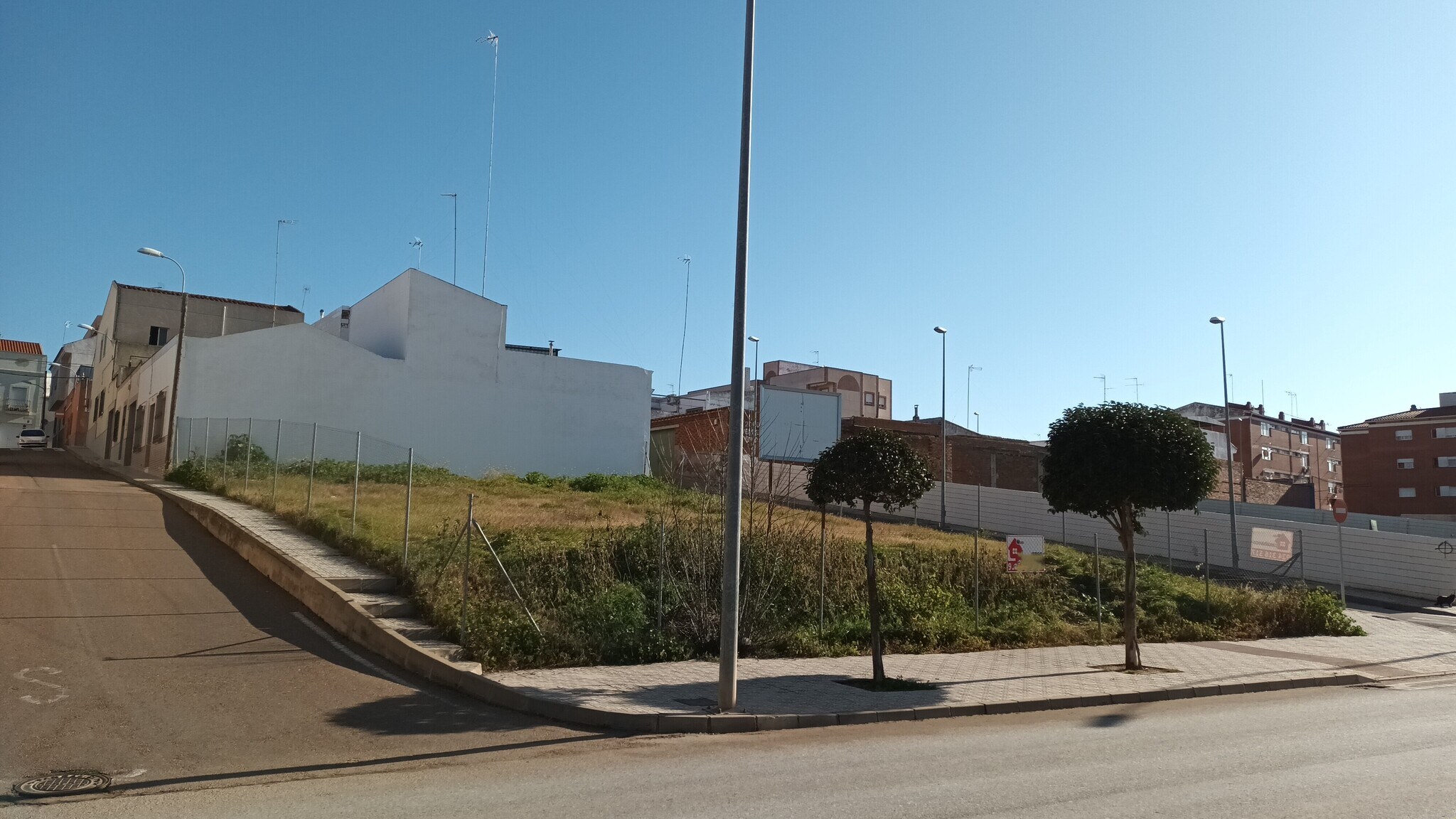 Land in Almendralejo for sale Building Photo- Image 1 of 12