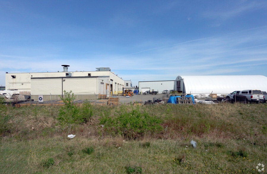 10848 214th St NW, Edmonton, AB for sale - Building Photo - Image 2 of 11