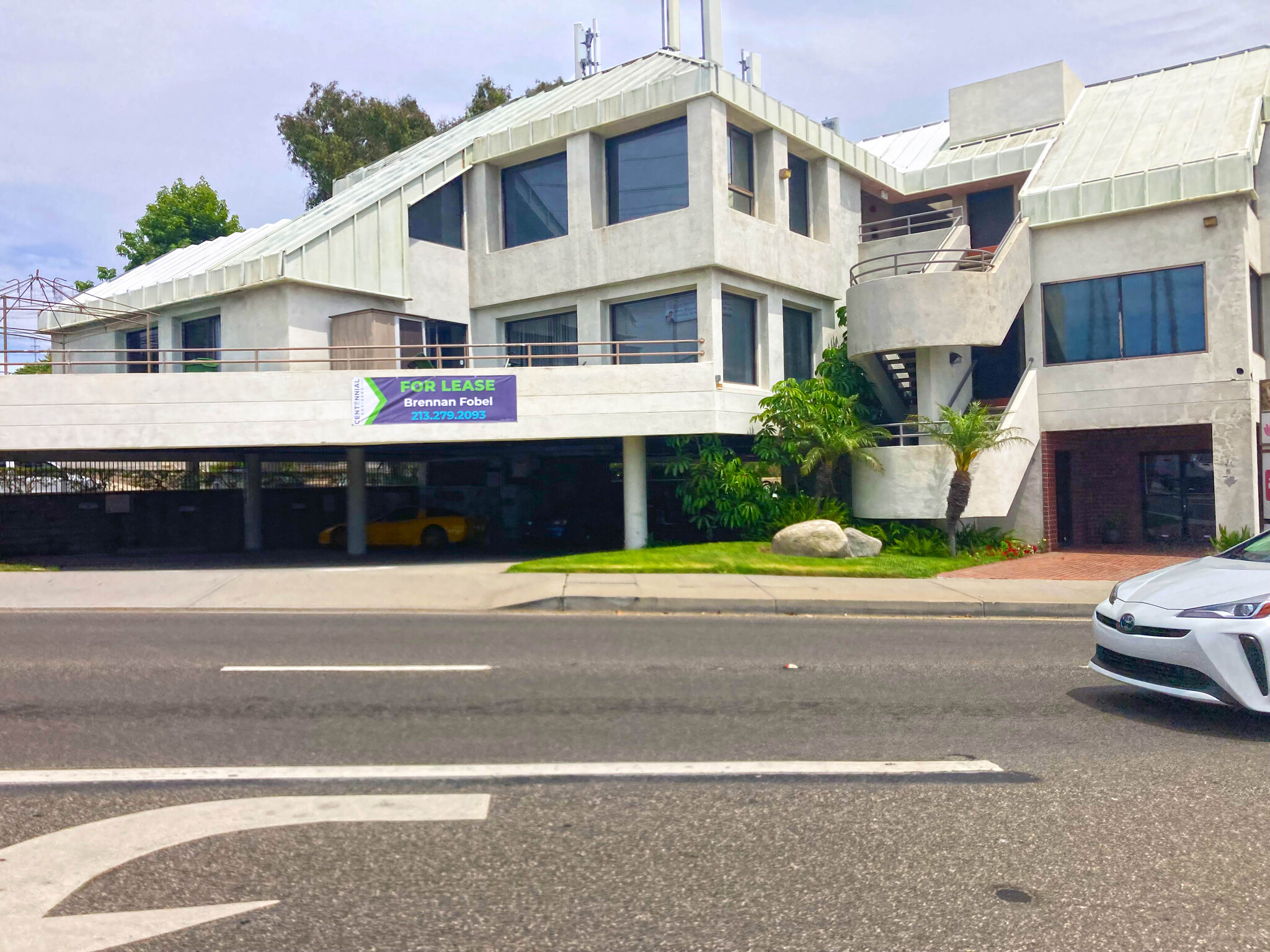 700 N Pacific Coast Hwy, Redondo Beach, CA for lease Building Photo- Image 1 of 13