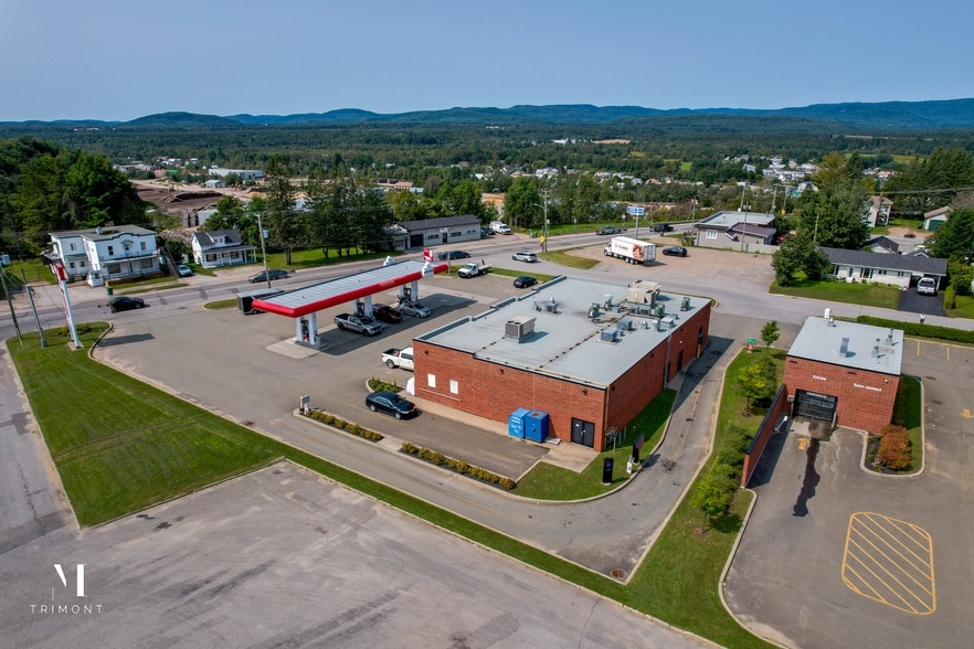 247 Cote-Joyeuse, Saint-raymond, QC for sale - Building Photo - Image 3 of 6